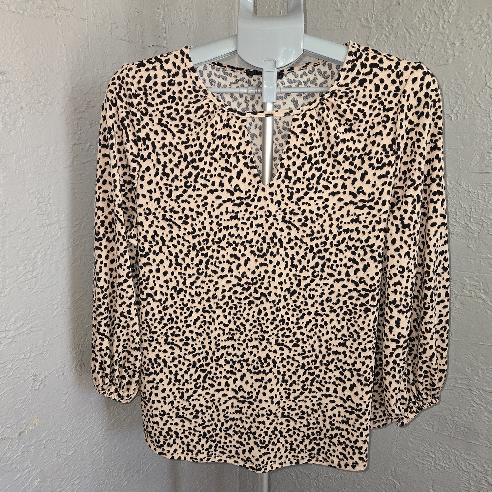 Adrianna Papell Black and Cream Cheetah Patterned Blouse